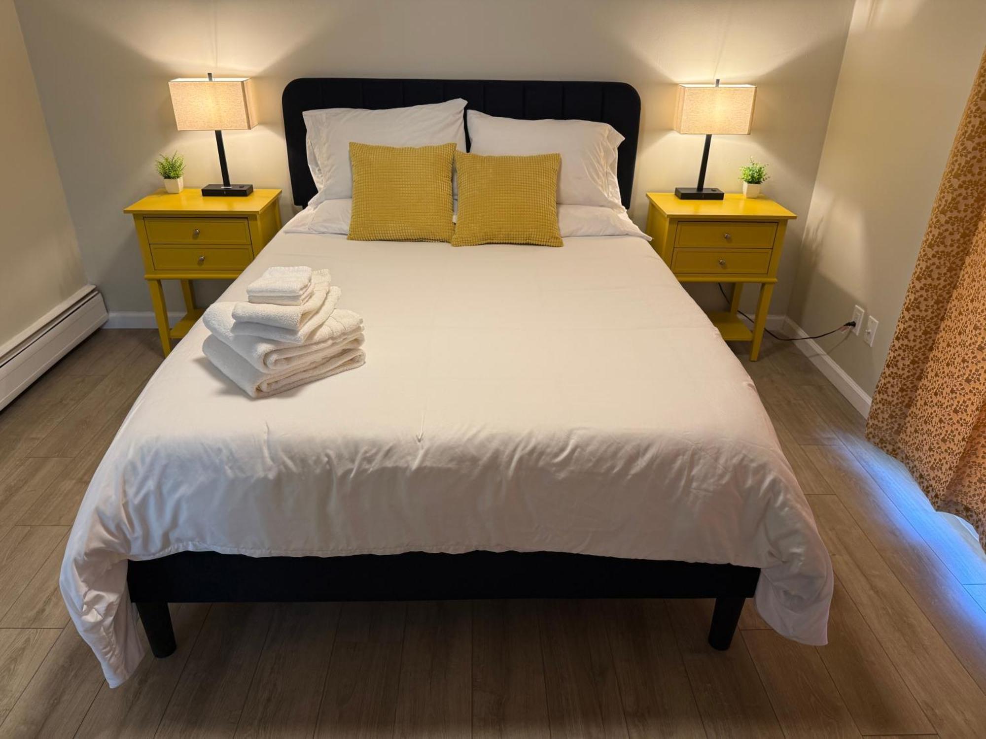 Fantastic Retreat 5Min From Village With Media Room, Ac And Sauna! 스토 외부 사진